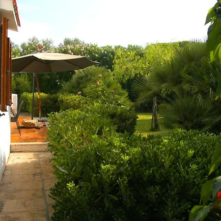 Villa Rosa Marina بيت للعطل *